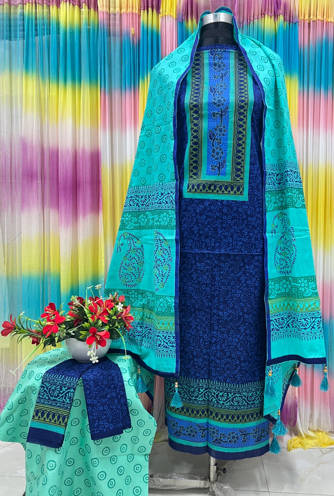 Gorgeous Desinger Three Piece